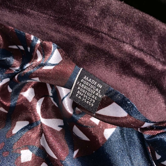 Velvet Dinner Jacket - Picture 6 of 7